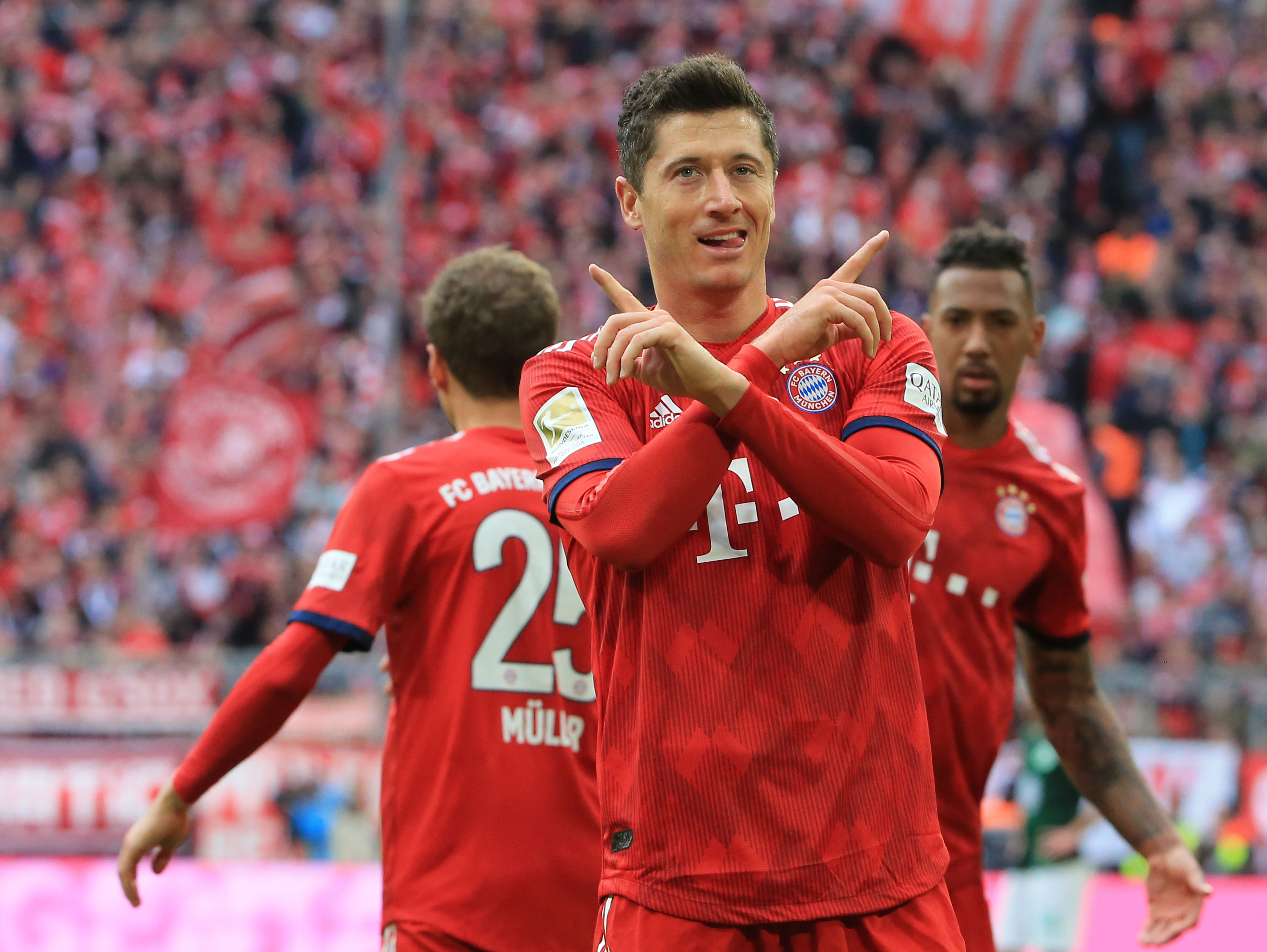 曼联新帝星已定申请转会，一周双赛却无缘出场！阿莫林解释不用原因